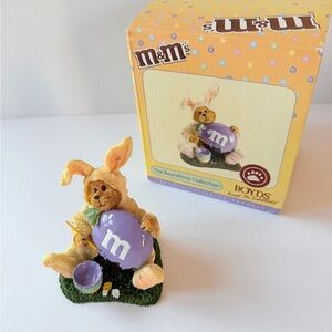 Boyds Bears M&M’s Picasso Colorful Candy Fun Bearstone 2006 w Box